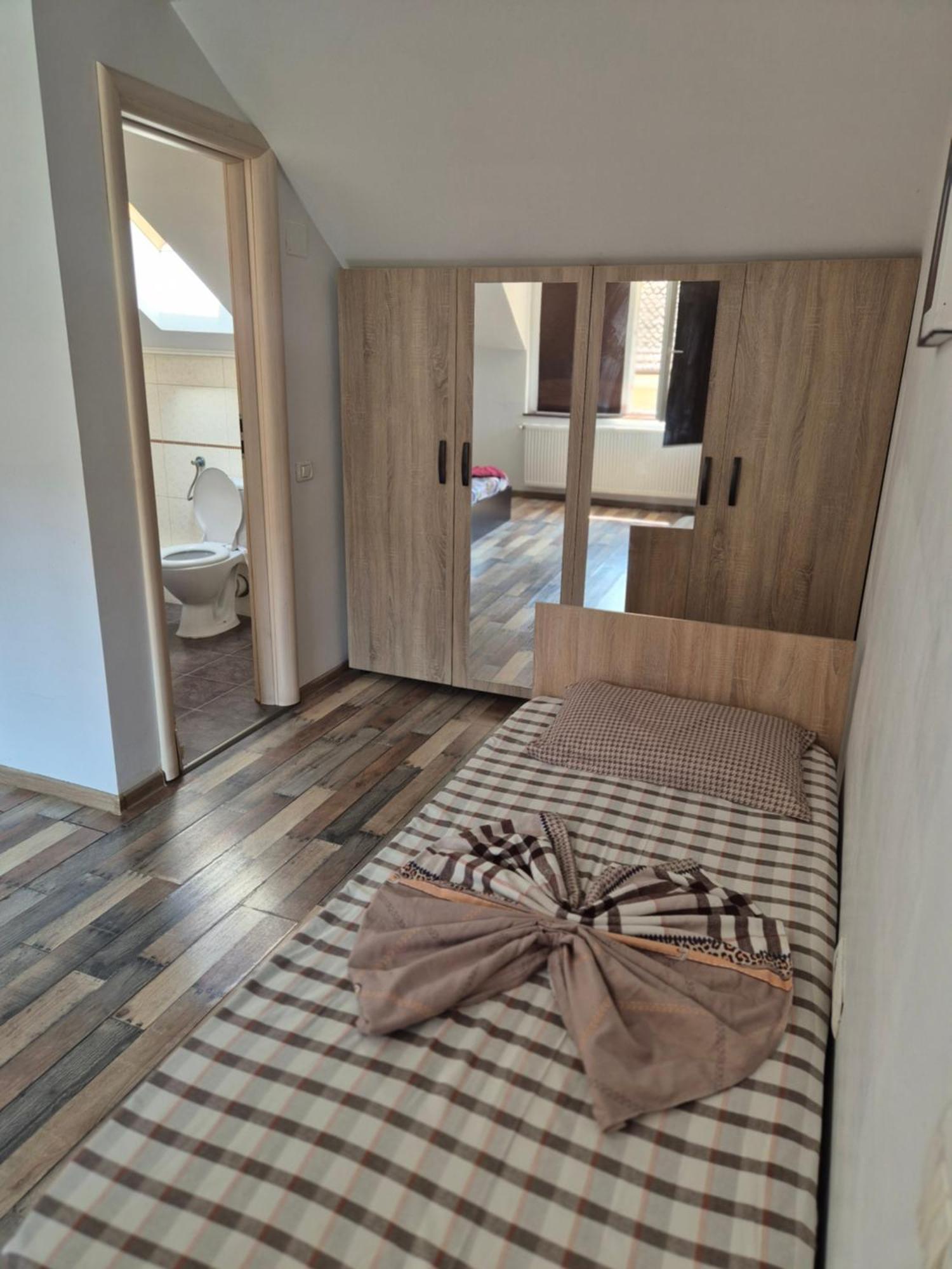 Apartamente De Inchiriat Lucky House Брашов Екстер'єр фото